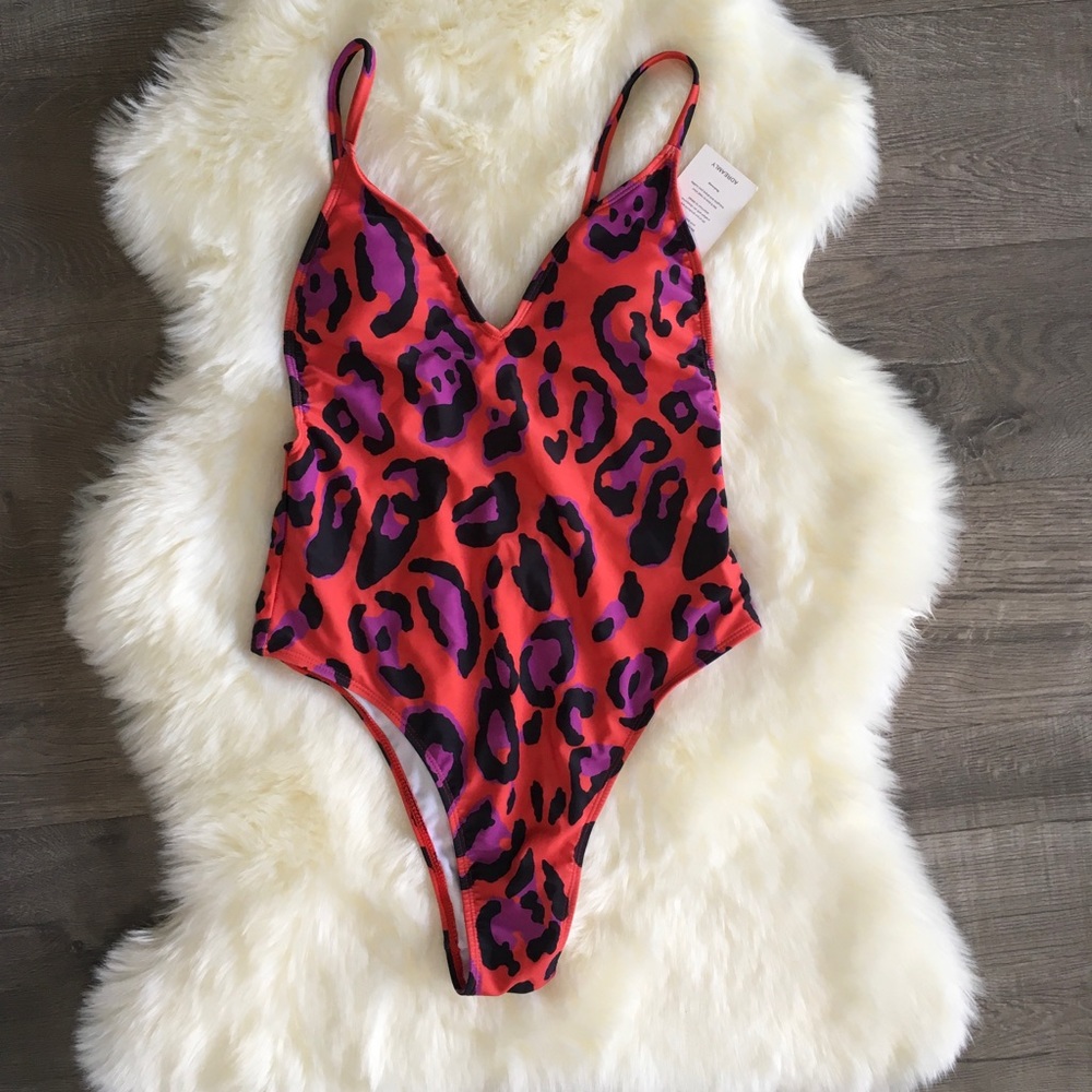 |NEW|Adreamly One Piece Swimsuit